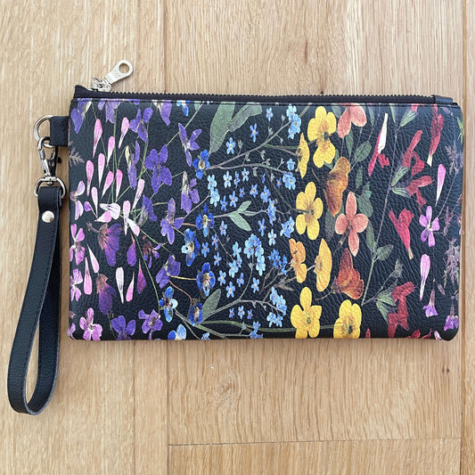 Vegan Leather Wristlet,Pressed Flowers on black Clutch,Ladies handbag, Botanical handbag,Flower handbag Floral bag,botanical,madeinUSA